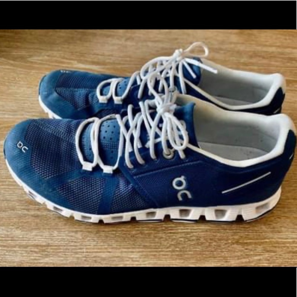 Almost brand new On Cloud Running Shoe (Women’s)